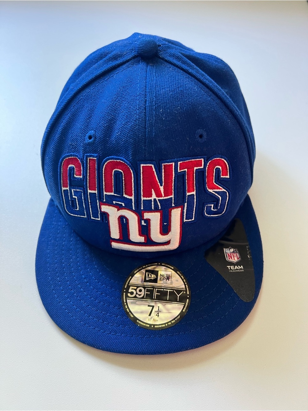 New Era Blue New York Giants 59FIFTY Fitted Hat NWT size 7 1/4